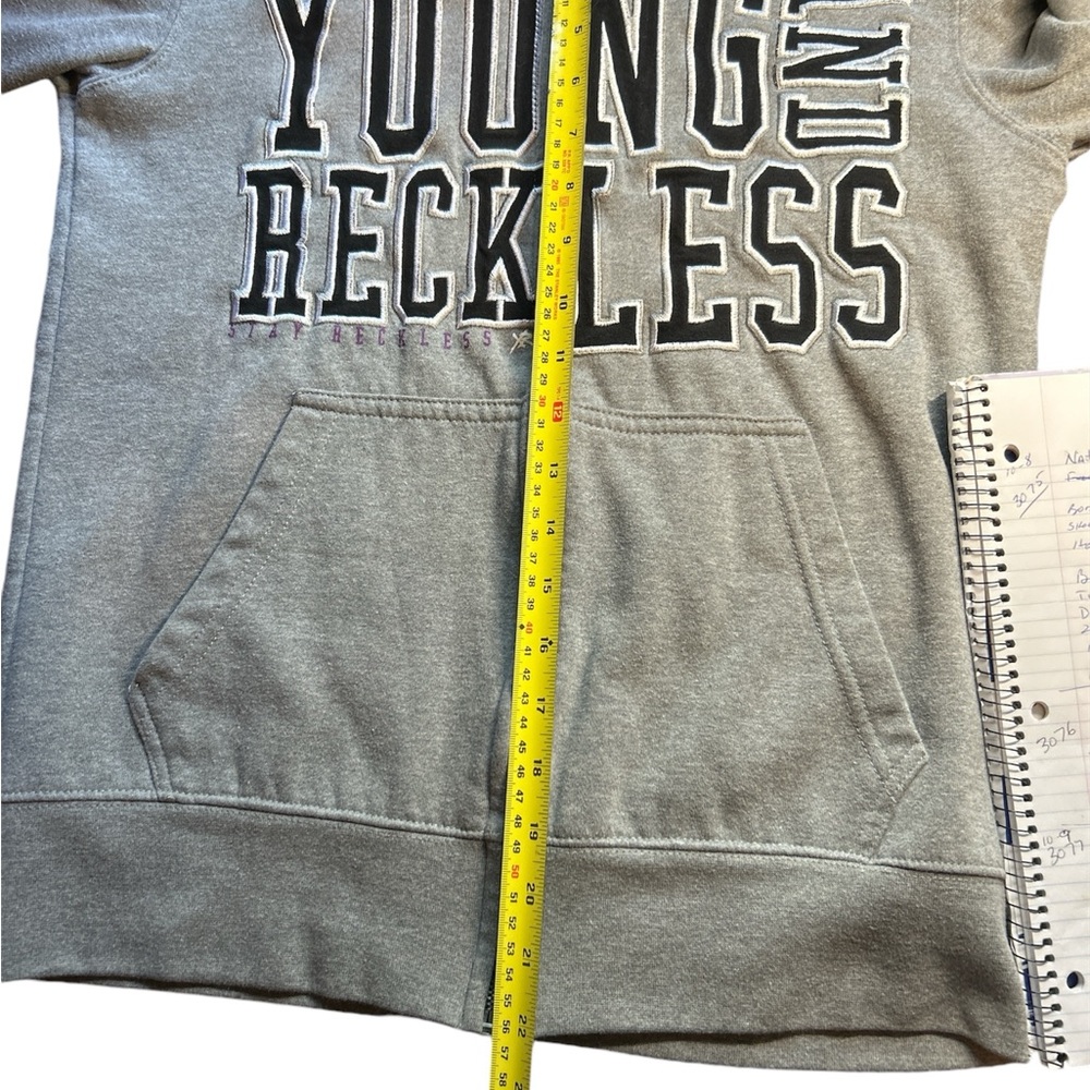 Young & Restless Women’s Size Small‎ Zip-up Hoodie - Picture 2 of 5